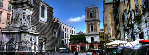 napoli, piazza del gesù