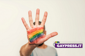 L'omofobia esiste e già bisogna della legge contro l'omotransfobia. Basta dire il contrario