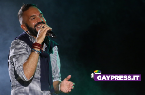 Intervista a Luca Strappelli per il nuovo singolo Fuori Posto per le canzoni LGBT+