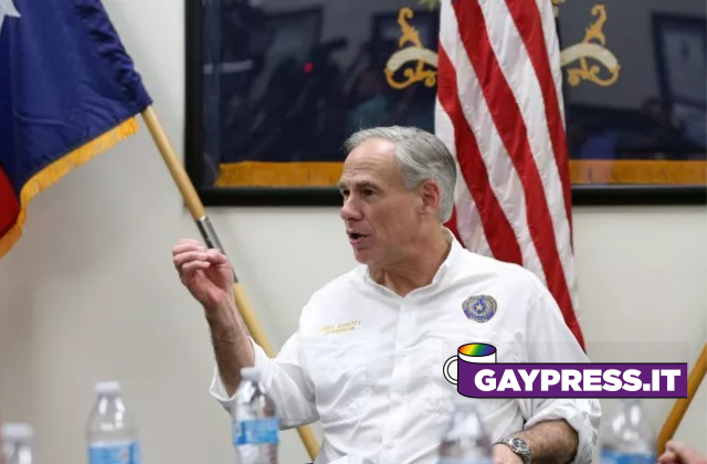 Greg Abbott, Governatore del Texas, ha varato una legge che viete alle atlete transgender di fare sport femminili e gareggiare in squadre femminili