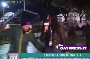 Giornalista molestata in diretta tv fuori dallo stadio dopo l'incontro tra Empoli e Fiorentina